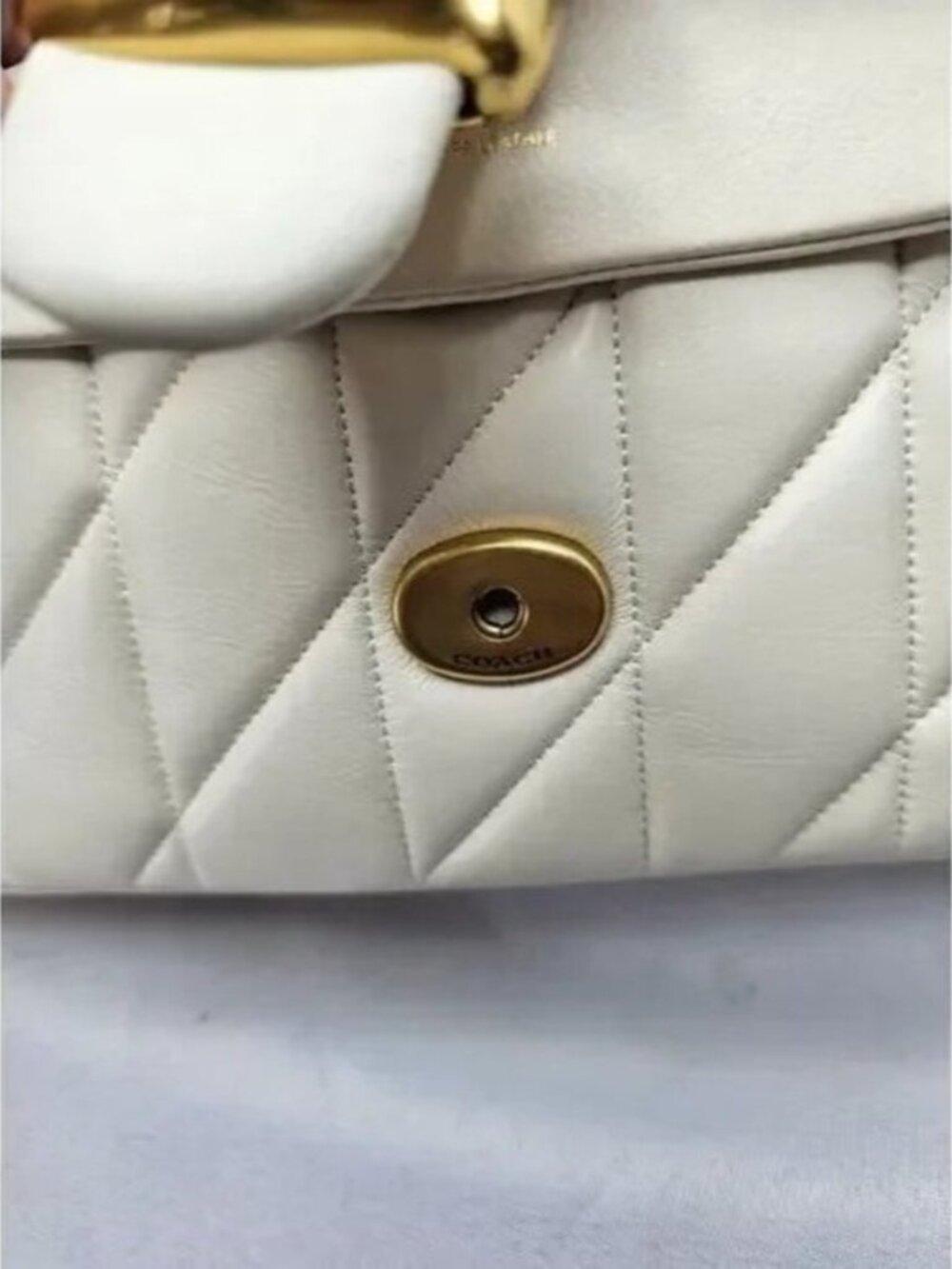 Coach Tabby Shoulder Bag 26 With Pillow Quilting Brass/Chaulk New with minor - Picture 8 of 8